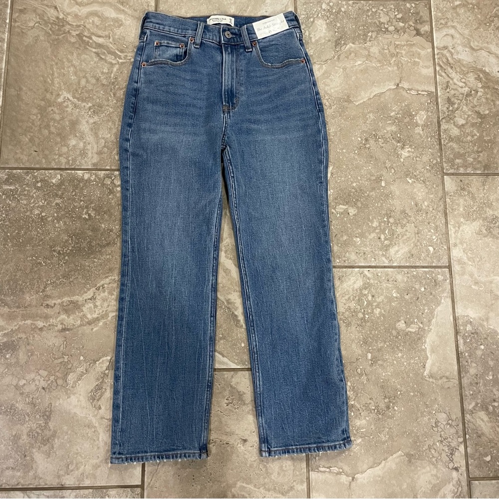 Abercrombie & Fitch High Rise Women Jeans - Blue